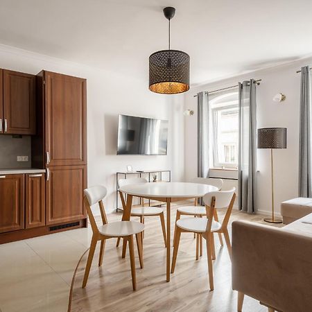 Rentplanet - Apartamenty Cybulskiego II Breslavia Exterior foto
