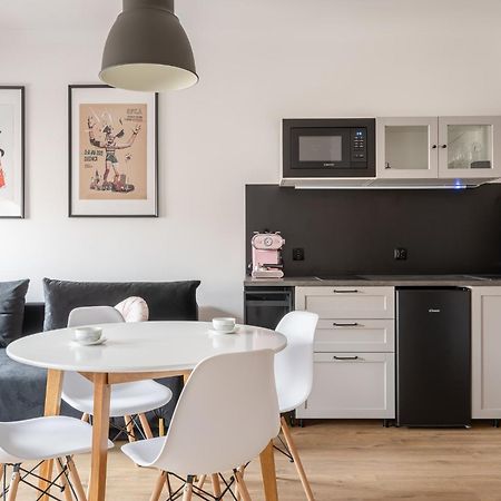 Rentplanet - Apartamenty Cybulskiego II Breslavia Exterior foto
